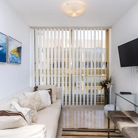 Unique First Line Apartamento Marbella